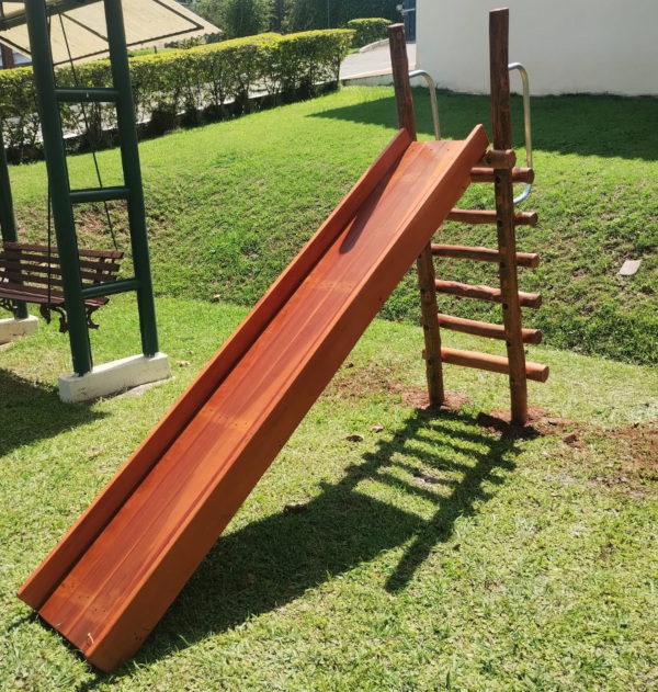 Escorregador Montessori: Benefícios e Modelos para o Desenvolvimento Infantil