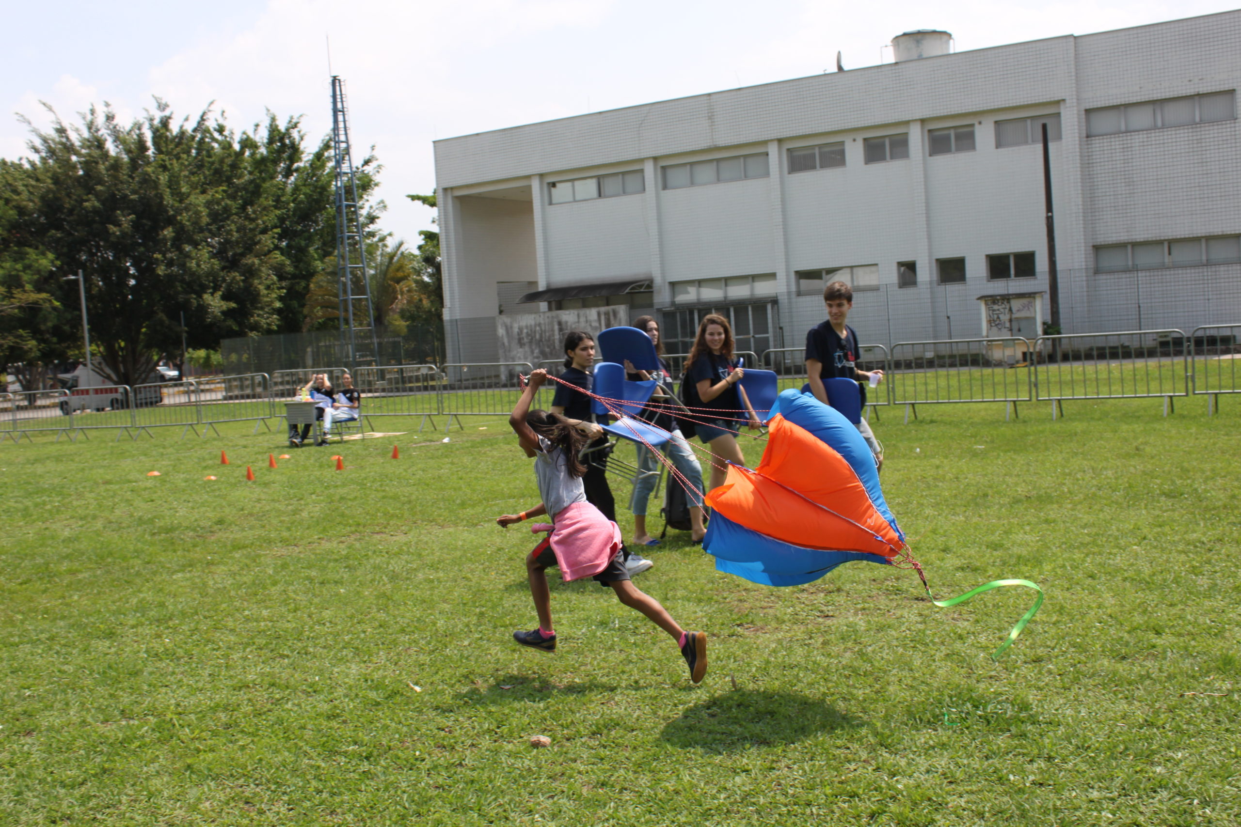 Guia Completo para Organizar um Jantar Beneficente Inesquecível