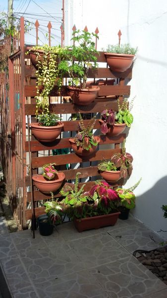 Como Impermeabilizar a Parede para Instalar um Jardim Vertical de Madeira