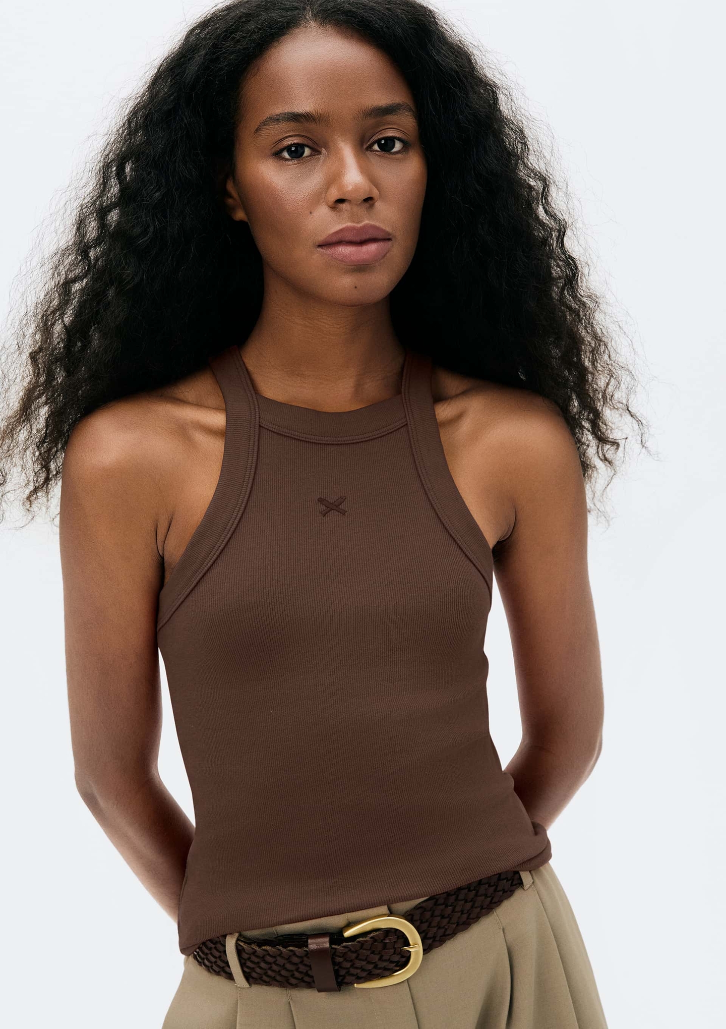 Guia Completo: Como Escolher a Regata Feminina Perfeita para Cada Ocasião