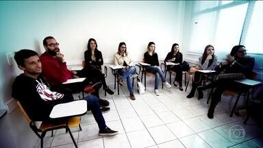 Erros Comuns a Evitar em Entrevistas de Grupo e Como Superá-los