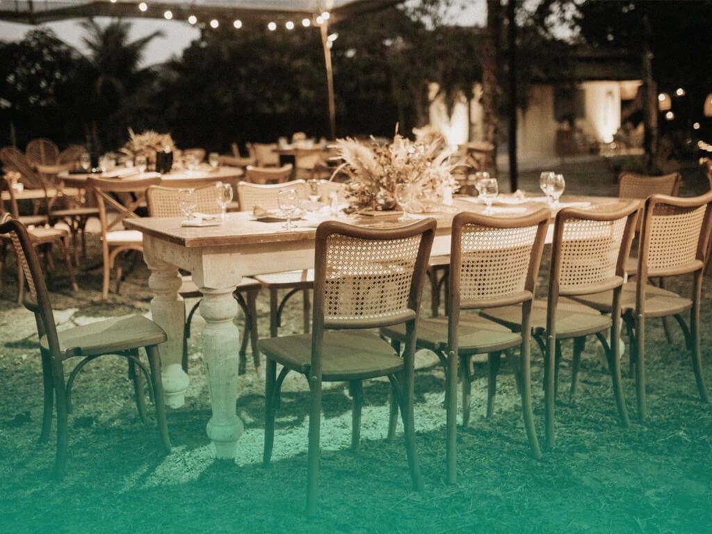 Guia Essencial para Planejar uma Formatura Econômica e Memorável em Casa