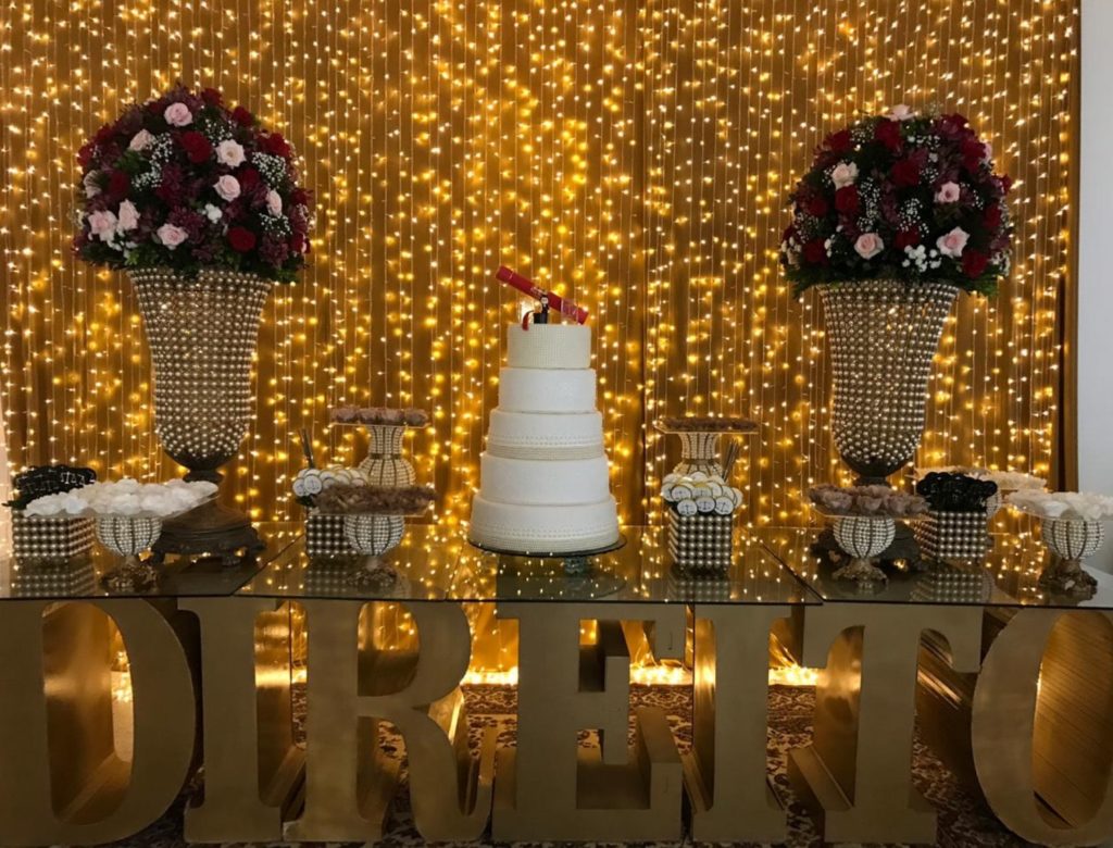 uma festa de formatura em casa