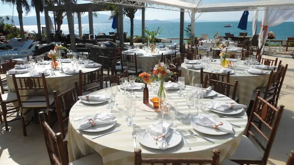 ideias de decoração para recepção de casamento simples